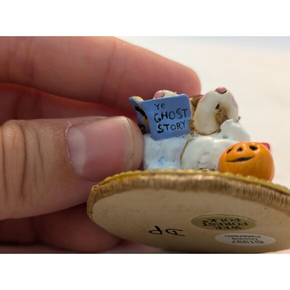 Wee Forest Folk SCARY STORIES Ghost Story Mouse Halloween M-225 Figurine - Picture 5 of 8